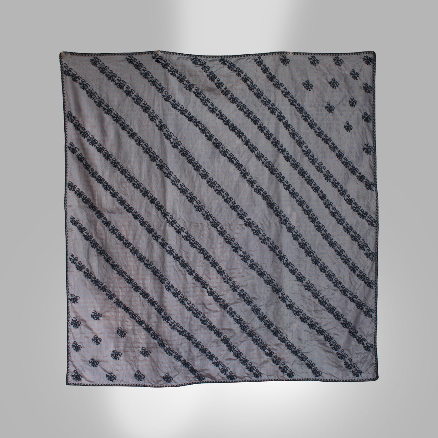 SILK SQUARE