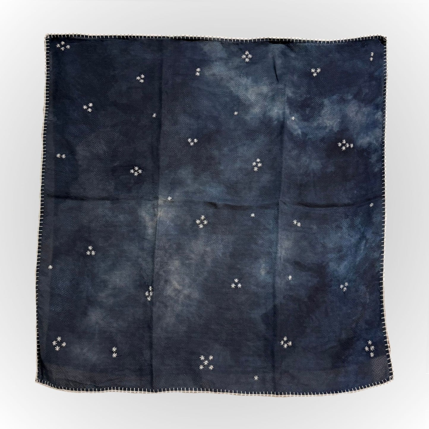 SILK SQUARE