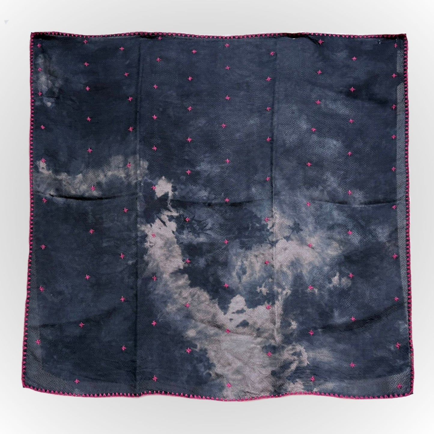 SILK SQUARE