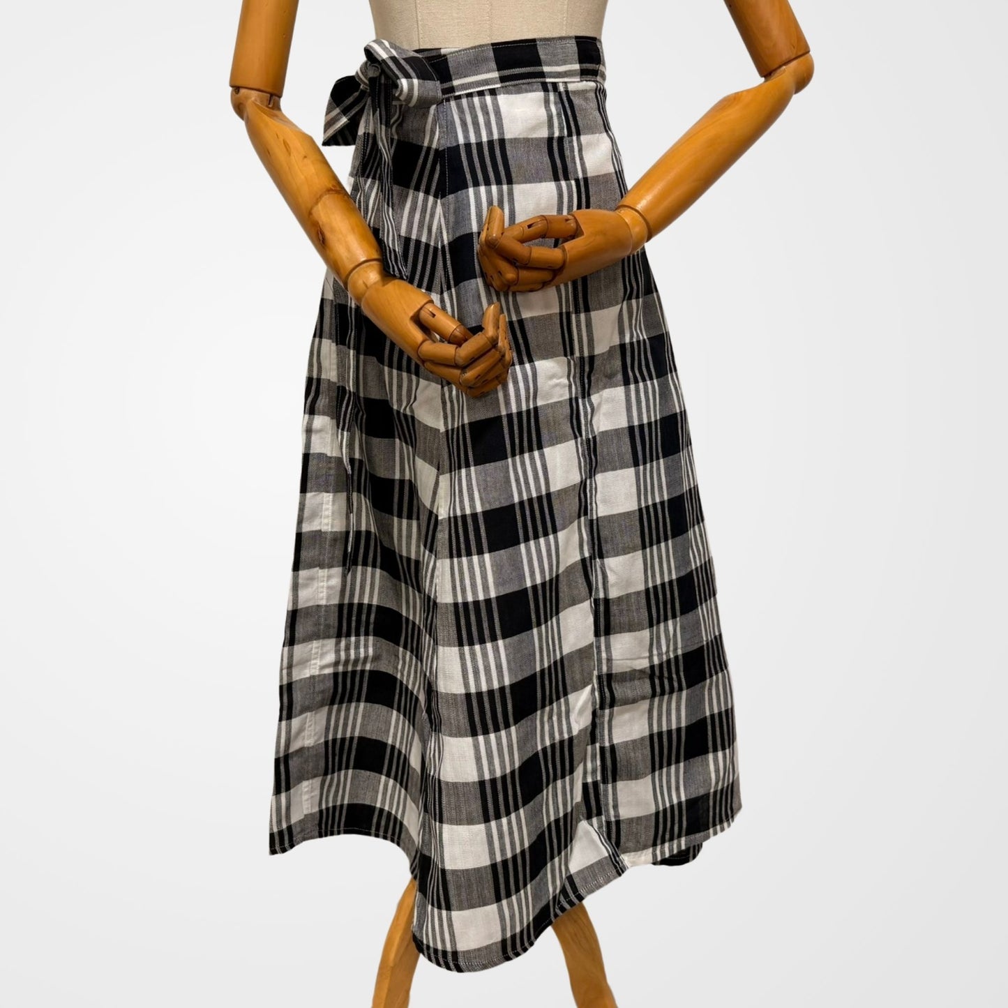 WRAP AROUND SKIRT