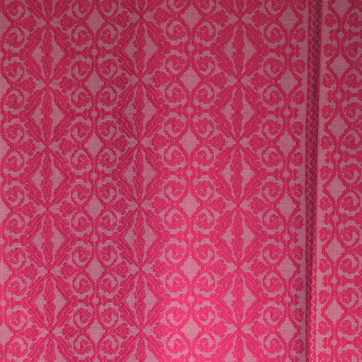 BED COVER : QUEEN