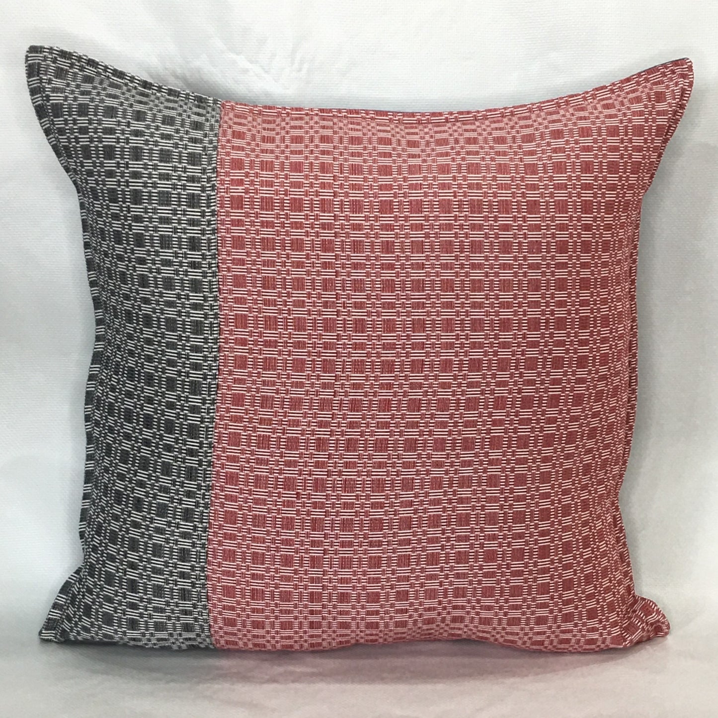 PILLOW COVER : 20x20