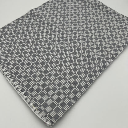 TABLE RUNNER (AVAILABLE IN DIFFERENT SIZES)
