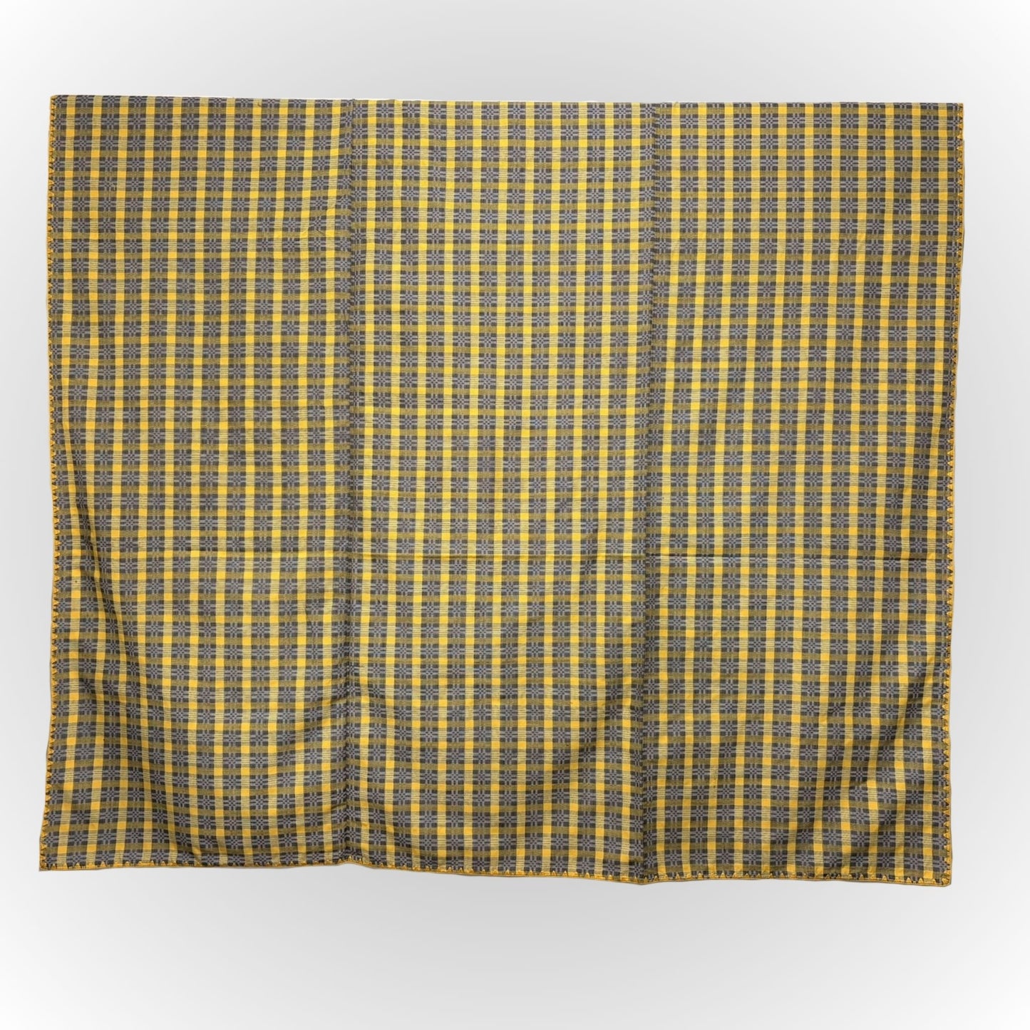 BED COVER : SINGLE OR TABLECLOTH