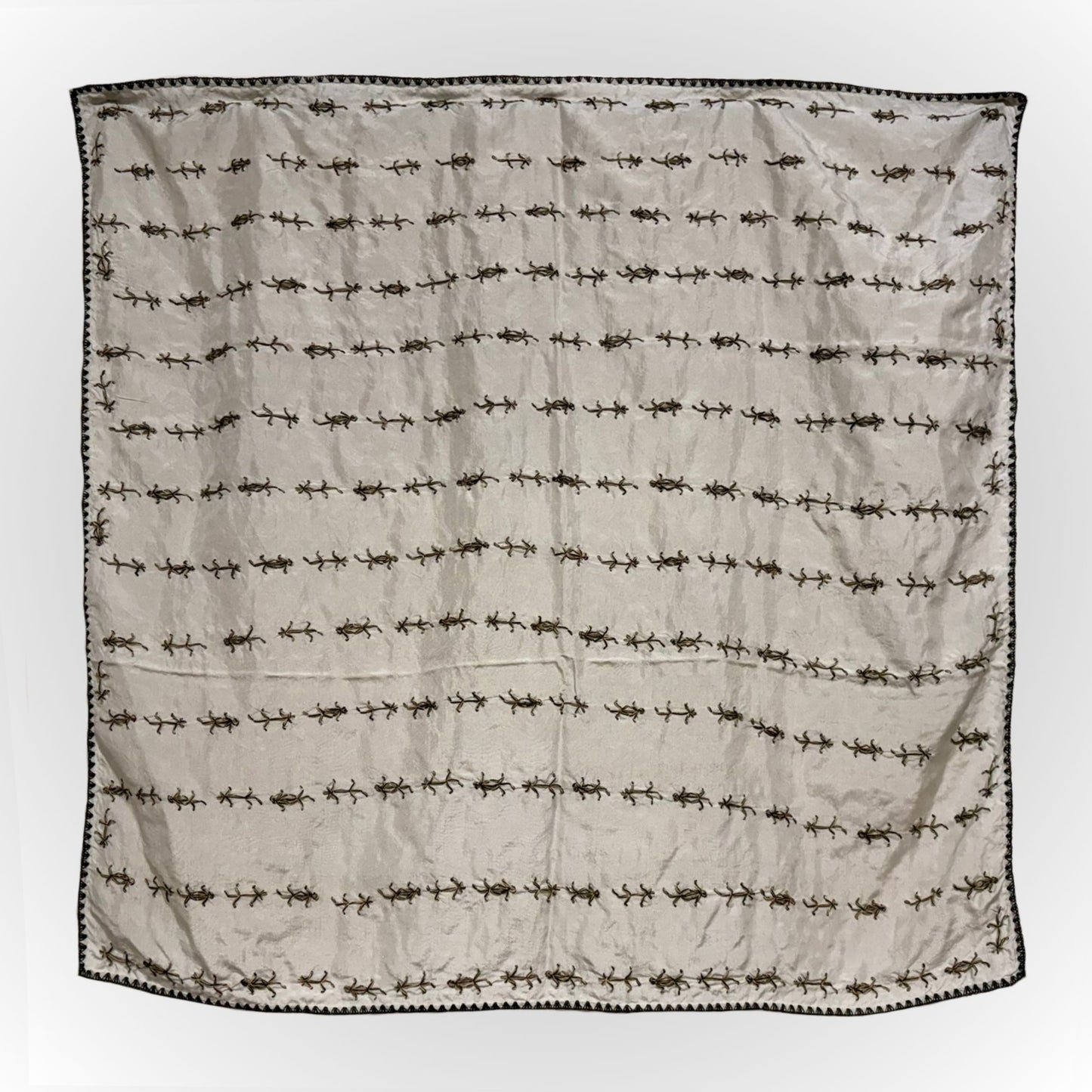 SILK SQUARE