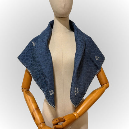 SILK SQUARE