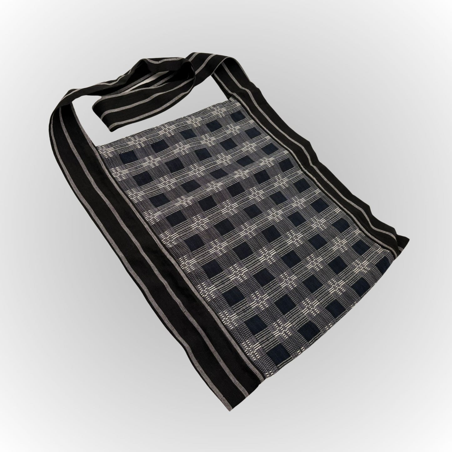 SLING BAG