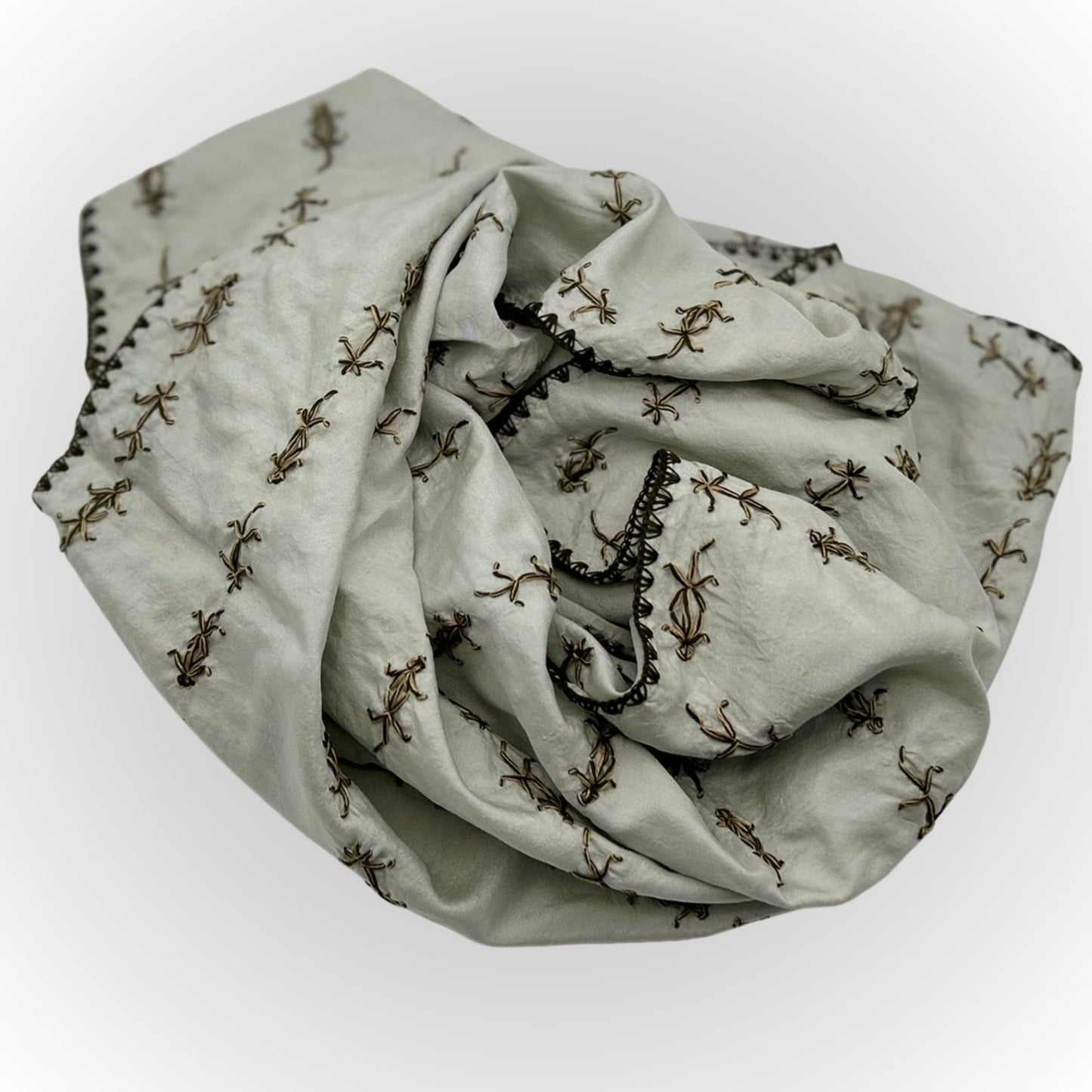 SILK SQUARE