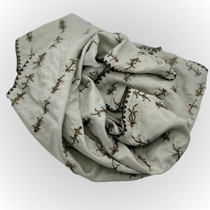 SILK SQUARE