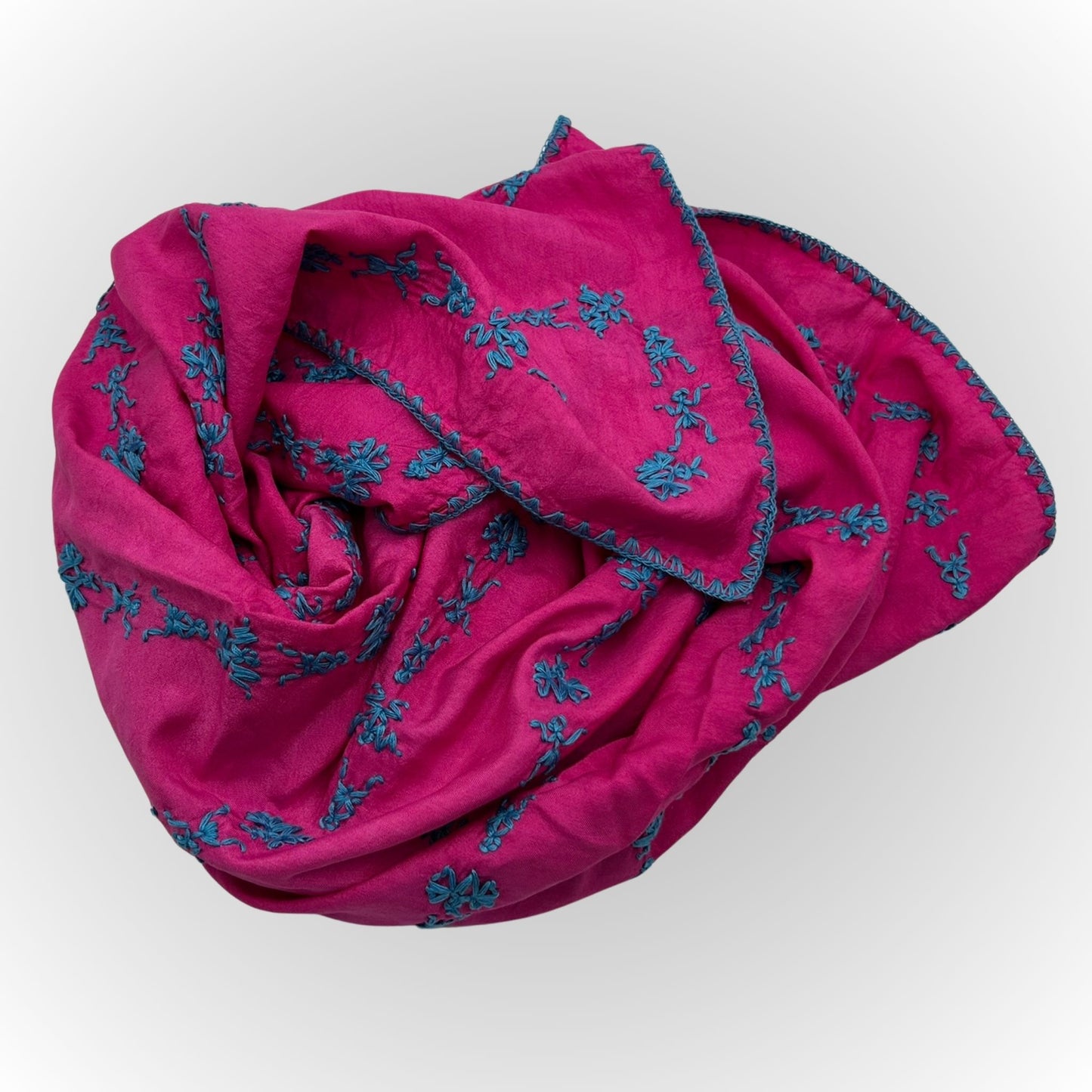 SILK SQUARE