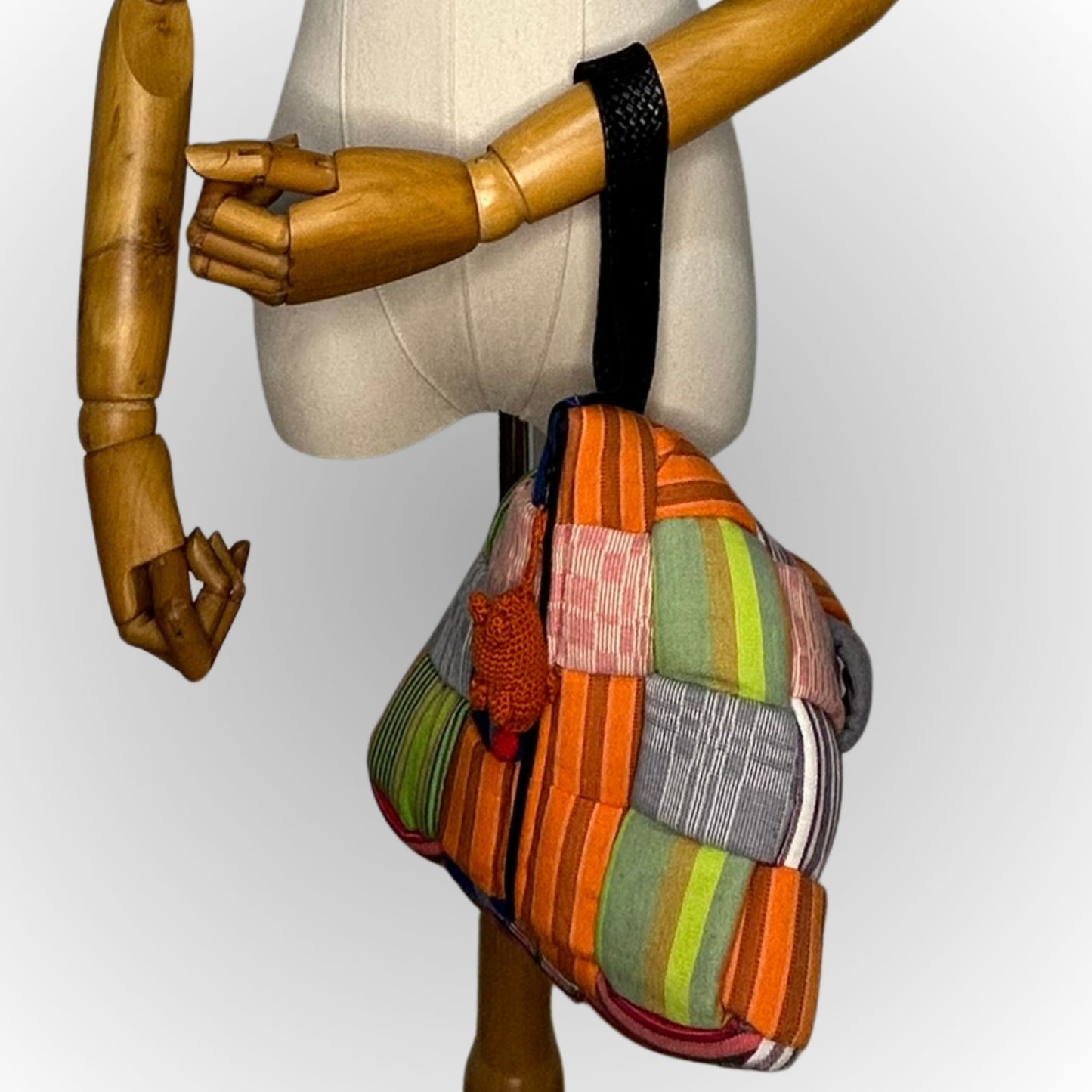 HANDBAG