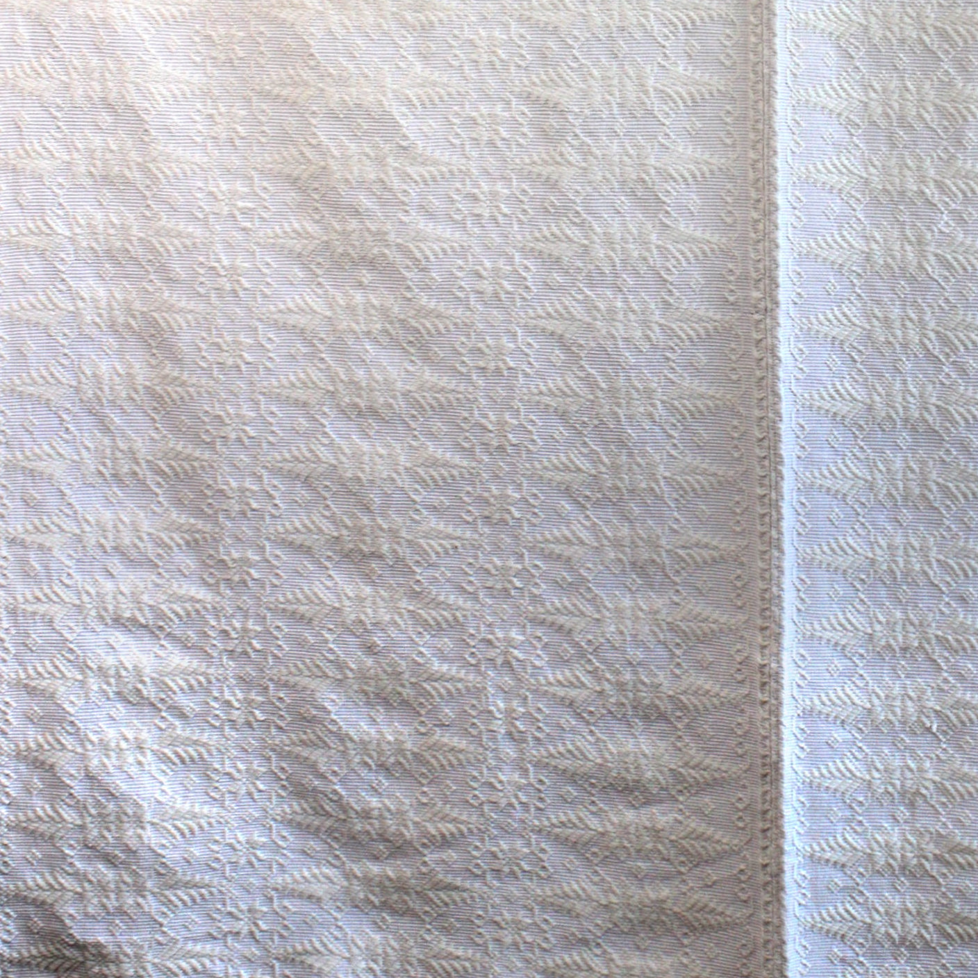 BED COVER : QUEEN